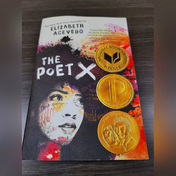 The Poet X, by Elizabeth Acevedo. Paperback. New - Picture 1 of 2